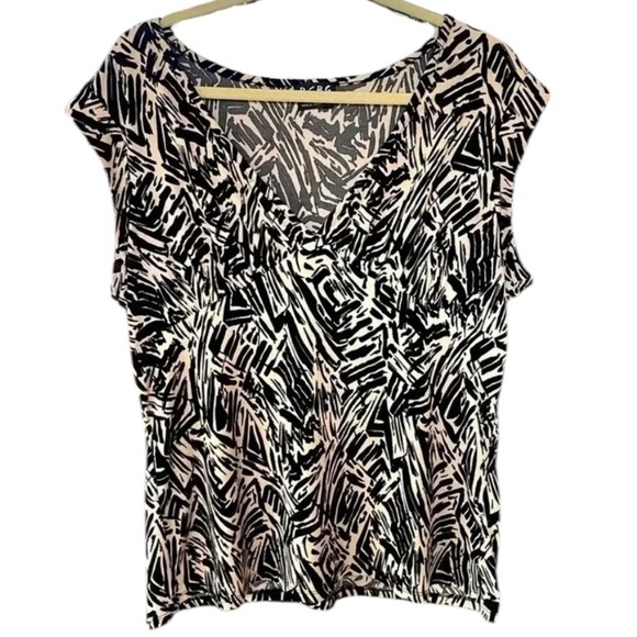 BCBG Paris Tops - Vintage BCBG Paris• 90s blouse